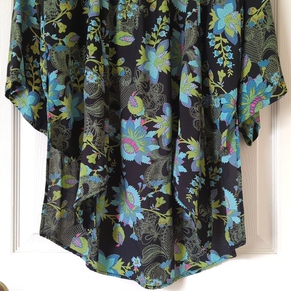 Love Lucy Love The Weekender Floral Tie Front Quarter Sleeve Kimono Cardigan XS - Picture 9 of 14